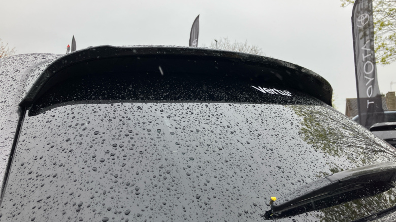 Toyota Yaris 1.5 Hybrid Design 5dr CVT Hybrid Hatchback